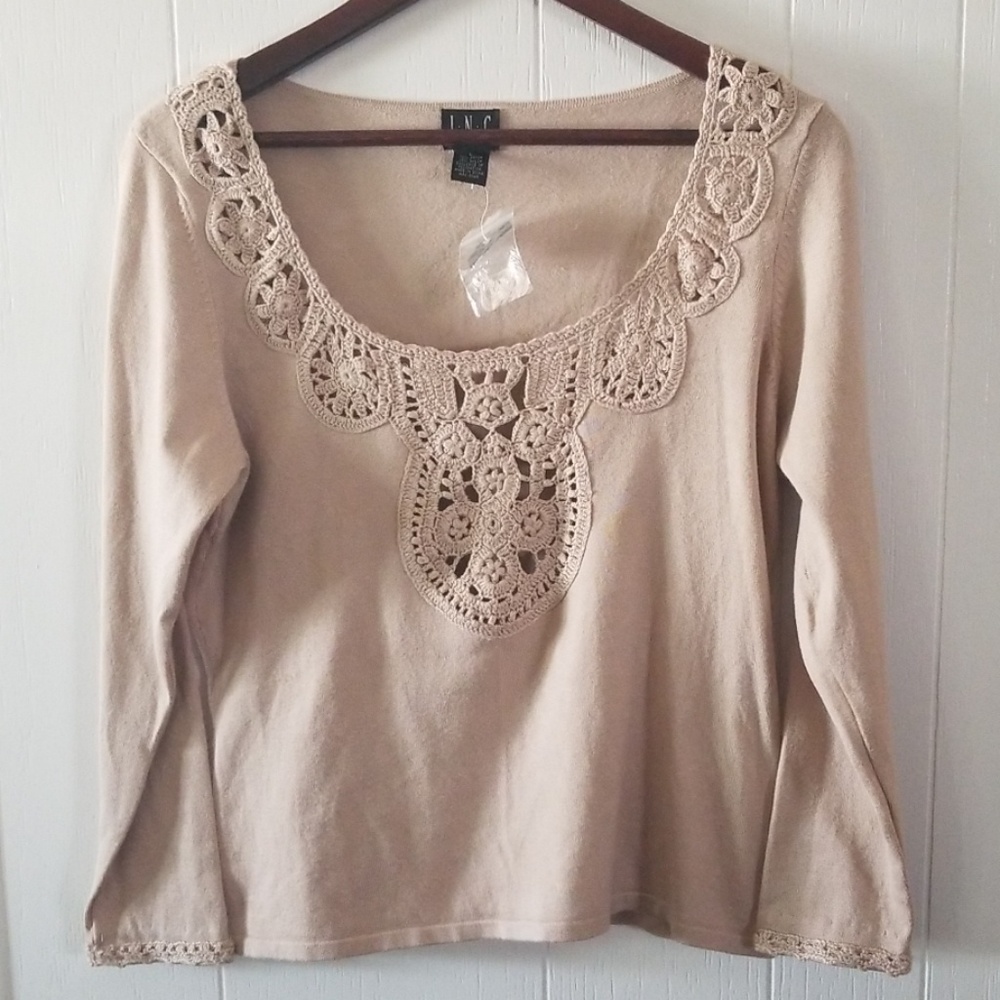 INC Top w/Front Detail
